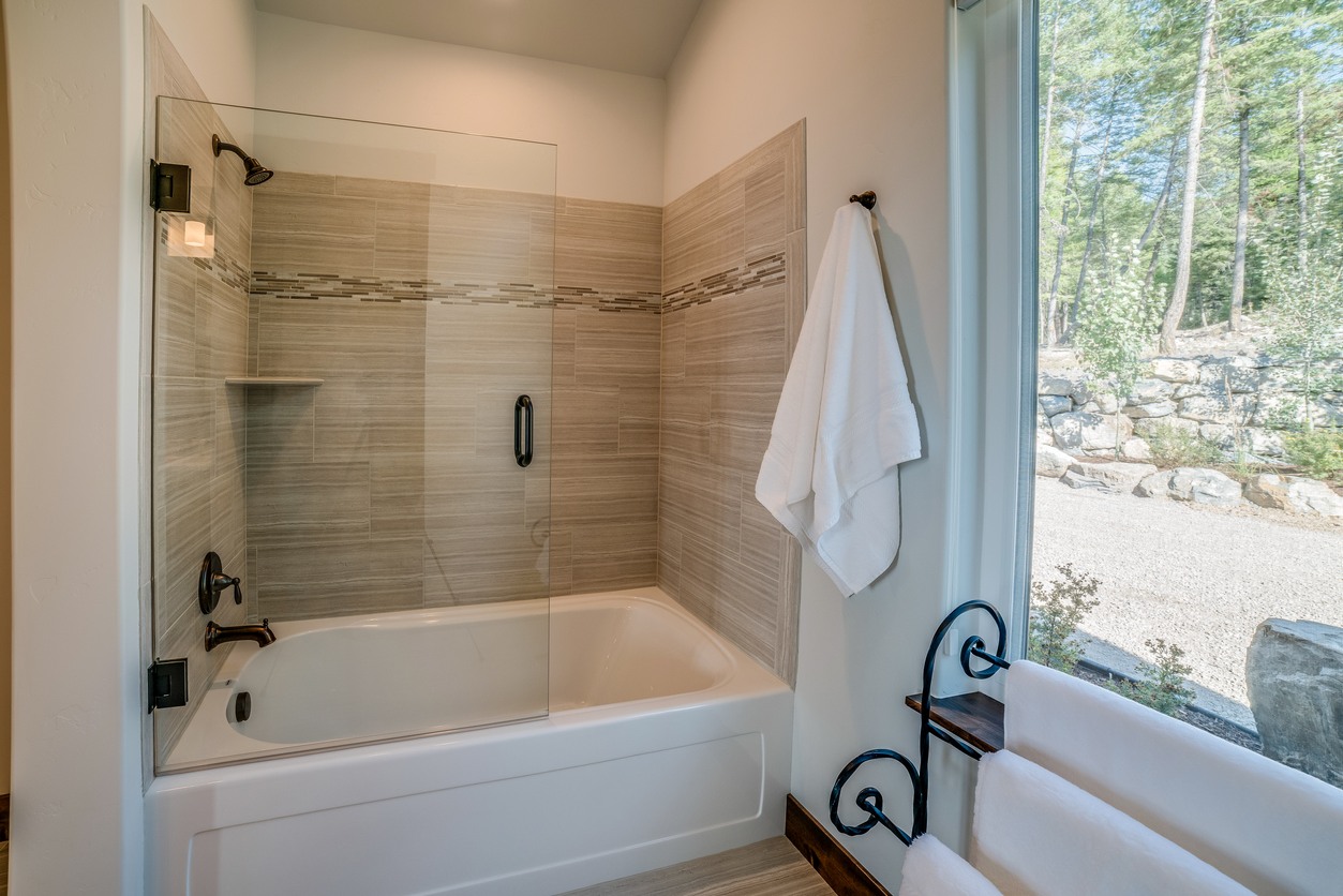Shower & Tub Installation in Decatur